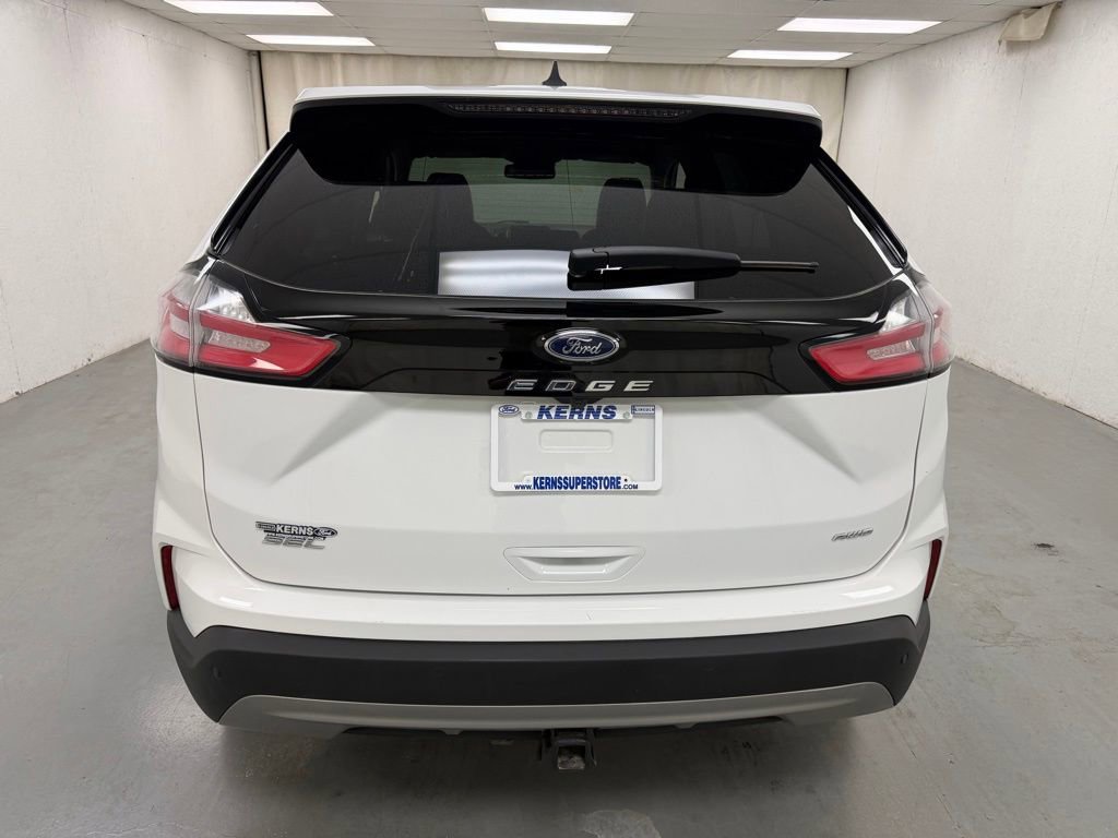 Used 2024 Ford Edge SEL w/ Convenience Package AWD/4WD image 4
