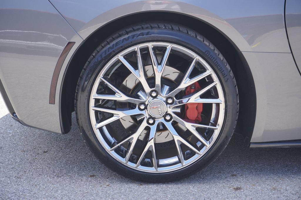 Used 2015 Chevrolet Corvette Stingray Coupe w/ 2LT Preferred Equipment Group RWD image 12