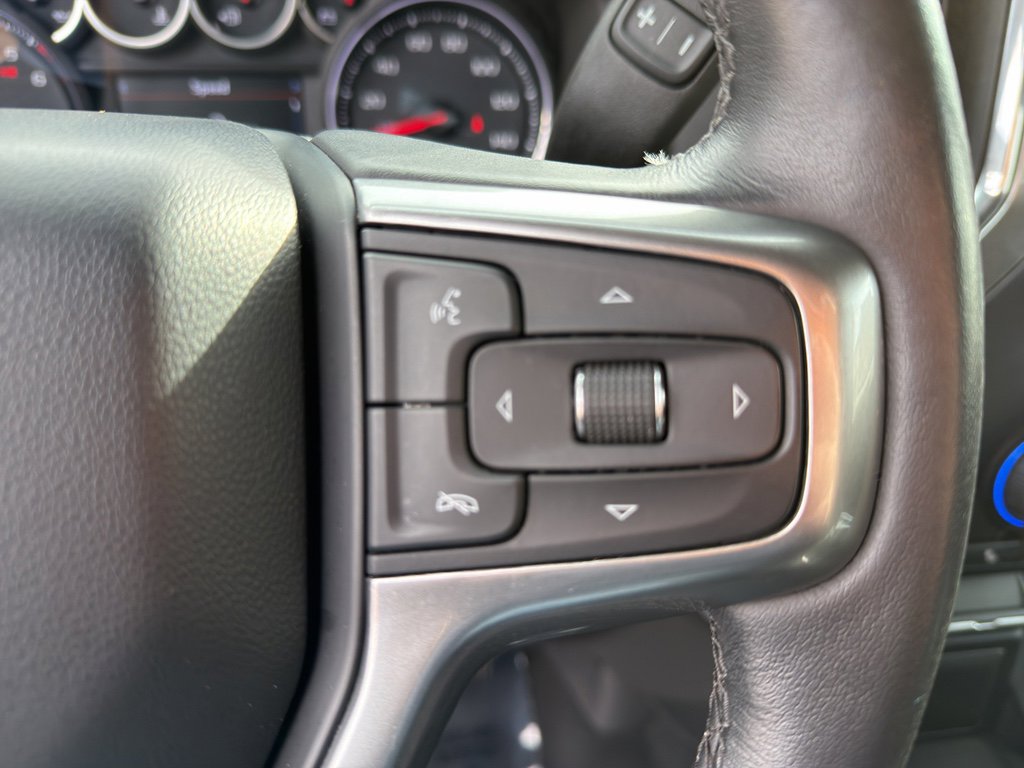 Used 2020 Chevrolet Silverado 1500 LT w/ Texas Edition image 19