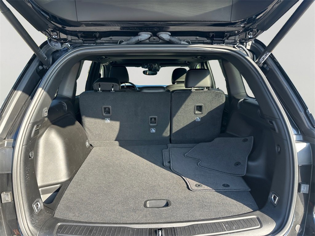 Used 2024 Jeep Grand Cherokee Altitude image 14