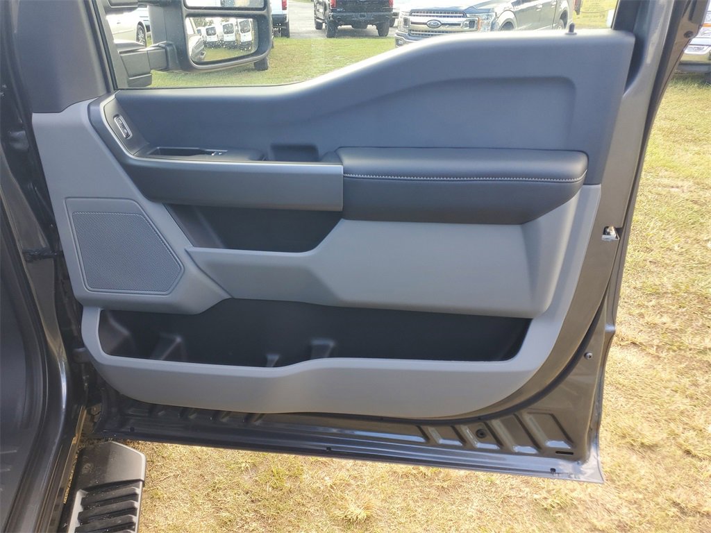 New 2026 Ford F250 XL w/ STX Appearance Package image 31