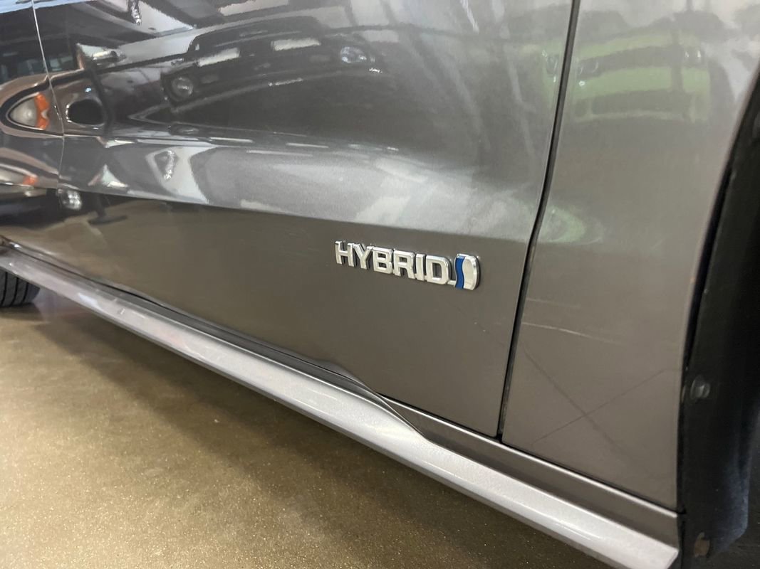 Used 2021 Toyota Sienna LE image 61