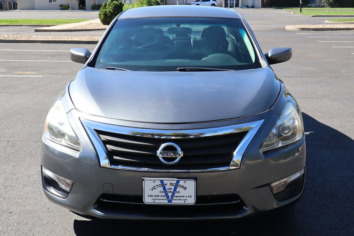 Used 2016 Nissan Altima 2.5 SR FWD image 12