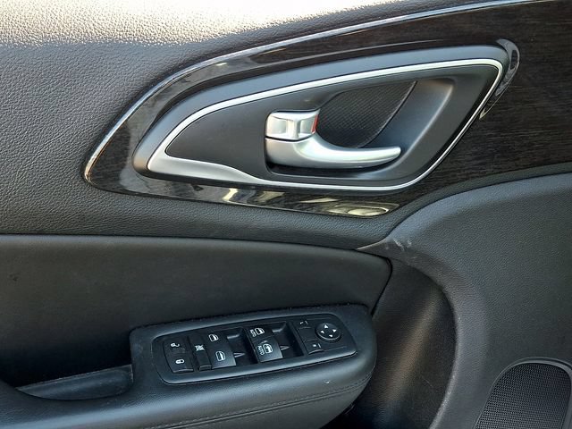 Used 2016 Chrysler 200 C AWD/4WD image 8