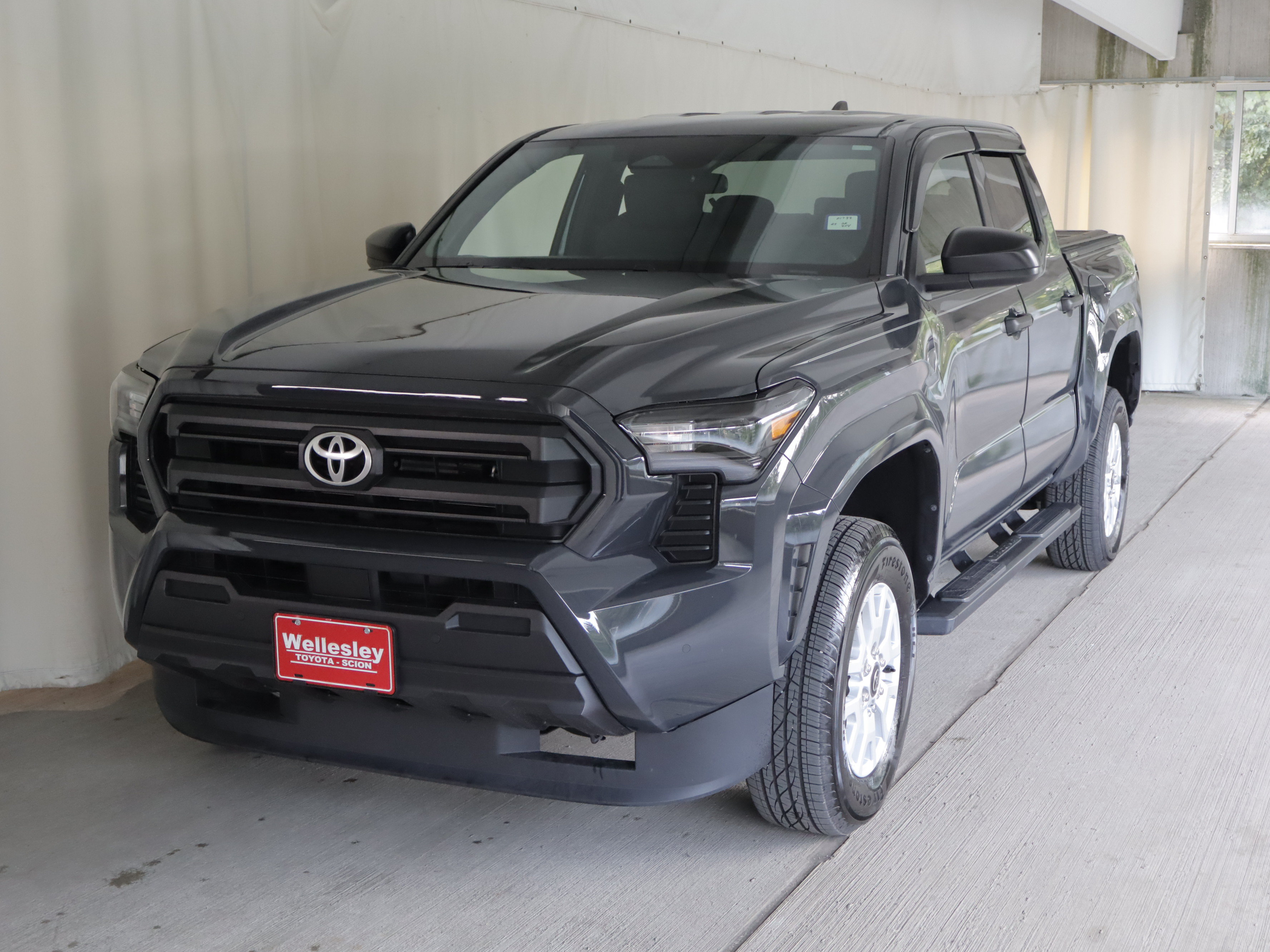 Used 2025 Toyota Tacoma SR AWD/4WD image 22