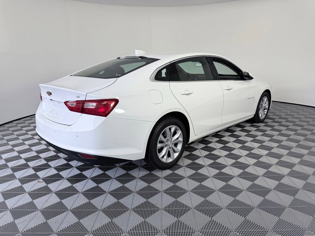 Used 2025 Chevrolet Malibu LT image 6