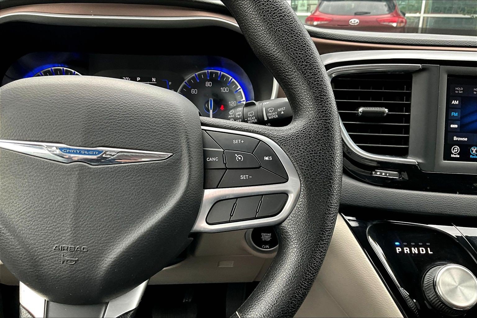 Used 2020 Chrysler Voyager LX FWD image 13