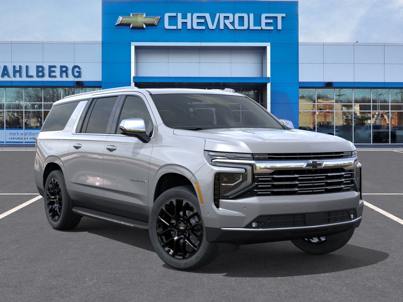 New 2026 Chevrolet Suburban Premier w/ Sun And Tow Package AWD/4WD image 31