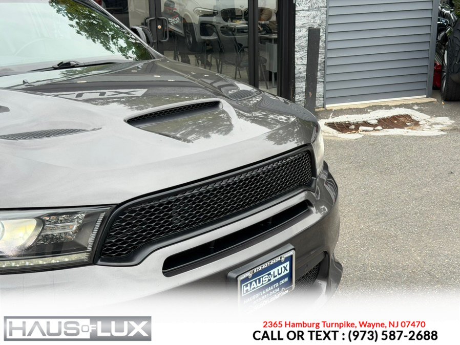 Used 2019 Dodge Durango R/T w/ Blacktop Package AWD/4WD image 4