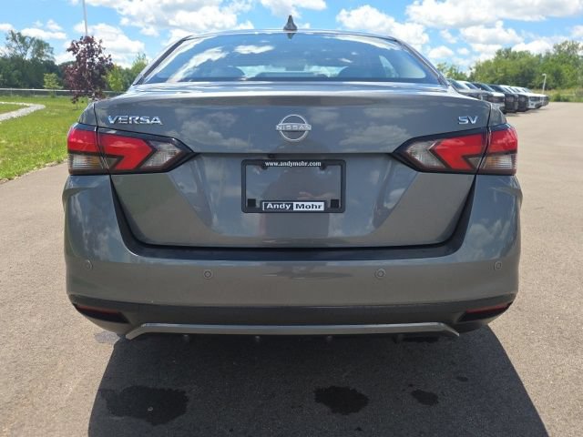 Used 2024 Nissan Versa SV FWD image 9