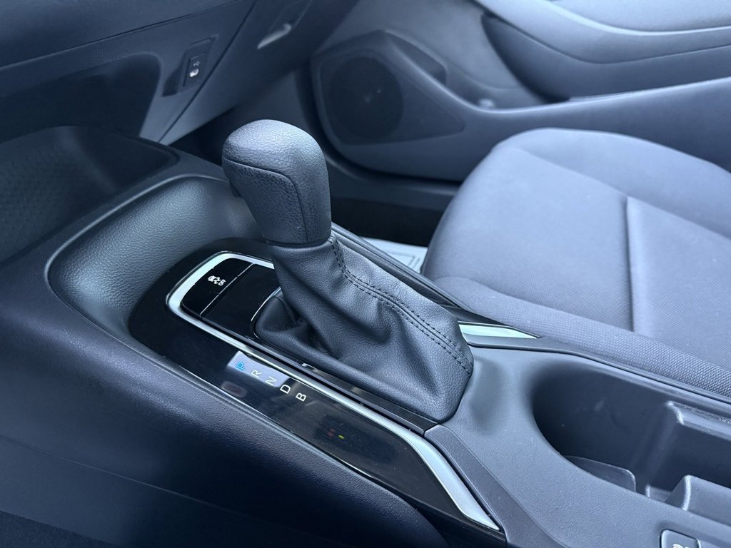 Used 2025 Toyota Corolla LE image 16