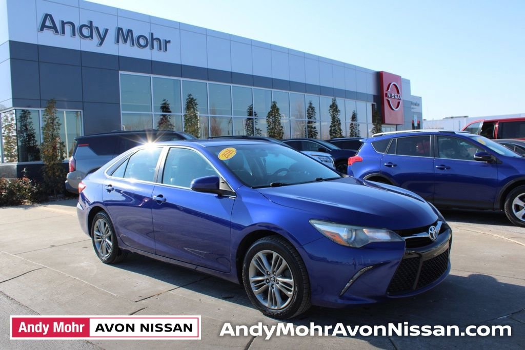 Used 2016 Toyota Camry SE w/ Four Season Floor Mat Package