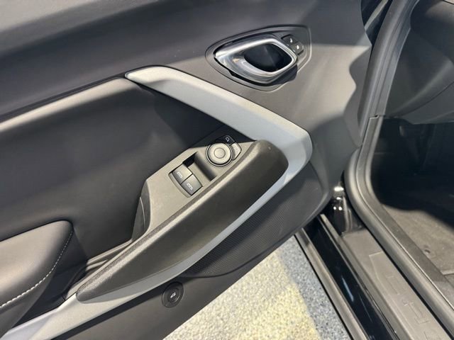 Used 2020 Chevrolet Camaro LT image 5