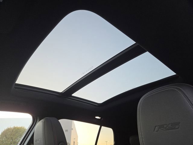 New 2025 Chevrolet Equinox EV RS w/ Convenience Package II image 14