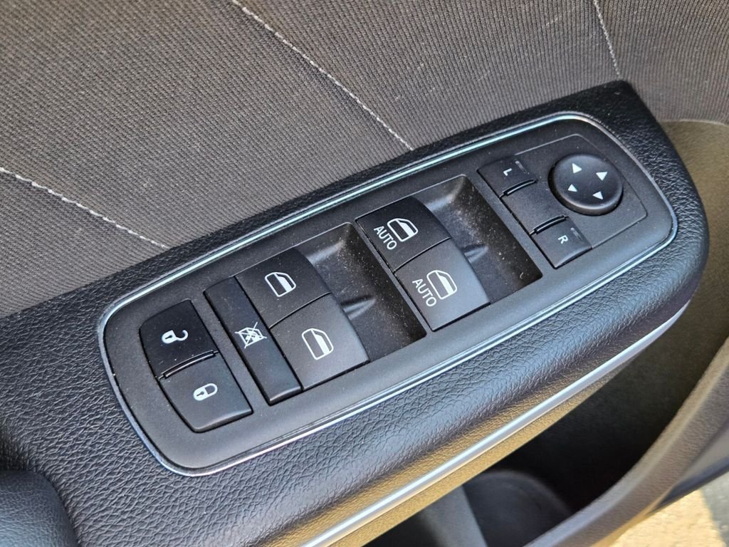 Used 2023 Dodge Charger SXT AWD/4WD image 23