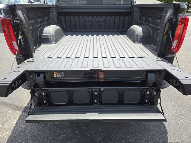 New 2026 GMC Sierra 1500 AT4 w/ AT4 Premium Package AWD/4WD image 22