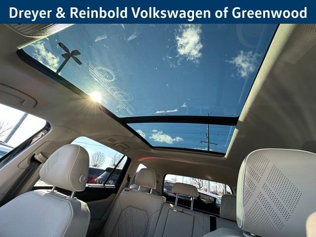 New 2026 Volkswagen Atlas SEL Premium R-Line image 25