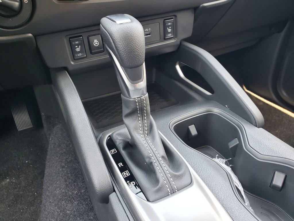 New 2025 Nissan Frontier SV w/ SV Convenience Package image 11