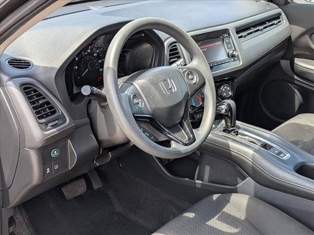 Used 2017 Honda HR-V LX image 9
