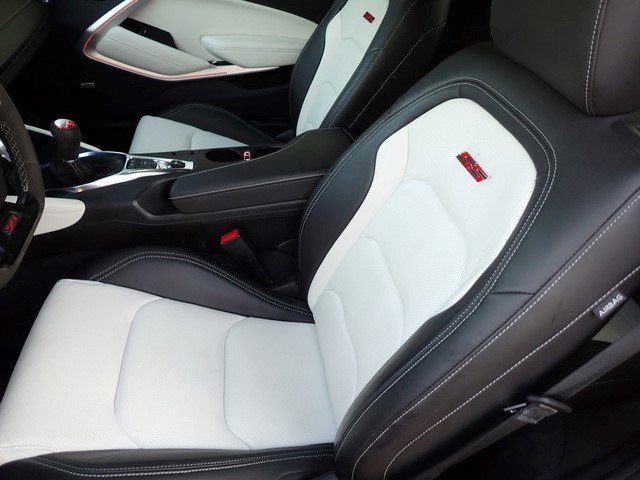 Certified 2022 Chevrolet Camaro SS image 14