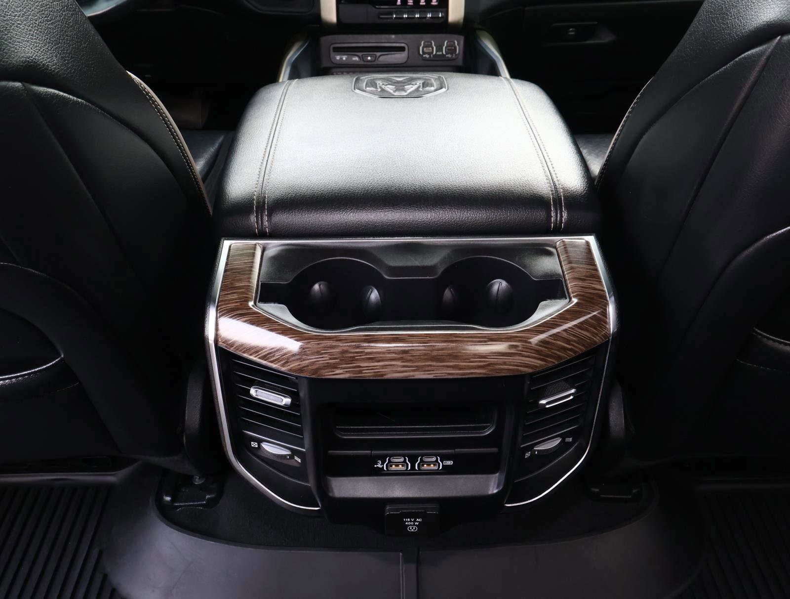 Used 2019 RAM 1500 Laramie RWD image 13
