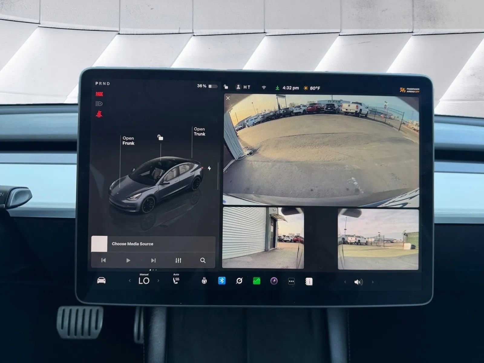 Used 2022 Tesla Model 3 Performance image 16