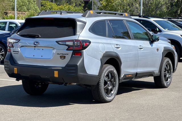 Used 2025 Subaru Outback Wilderness image 4