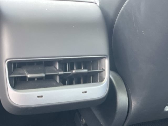 Used 2022 Tesla Model 3 RWD image 21
