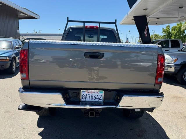 Used 2006 Dodge Ram 2500 Truck SLT w/ Quad Cab Big Horn Value Group AWD/4WD image 5