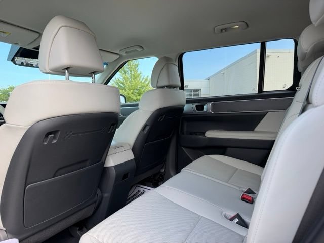 Certified 2024 Hyundai Santa Fe SEL FWD image 34