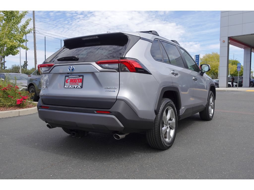 Certified 2021 Toyota RAV4 Limited AWD/4WD image 3