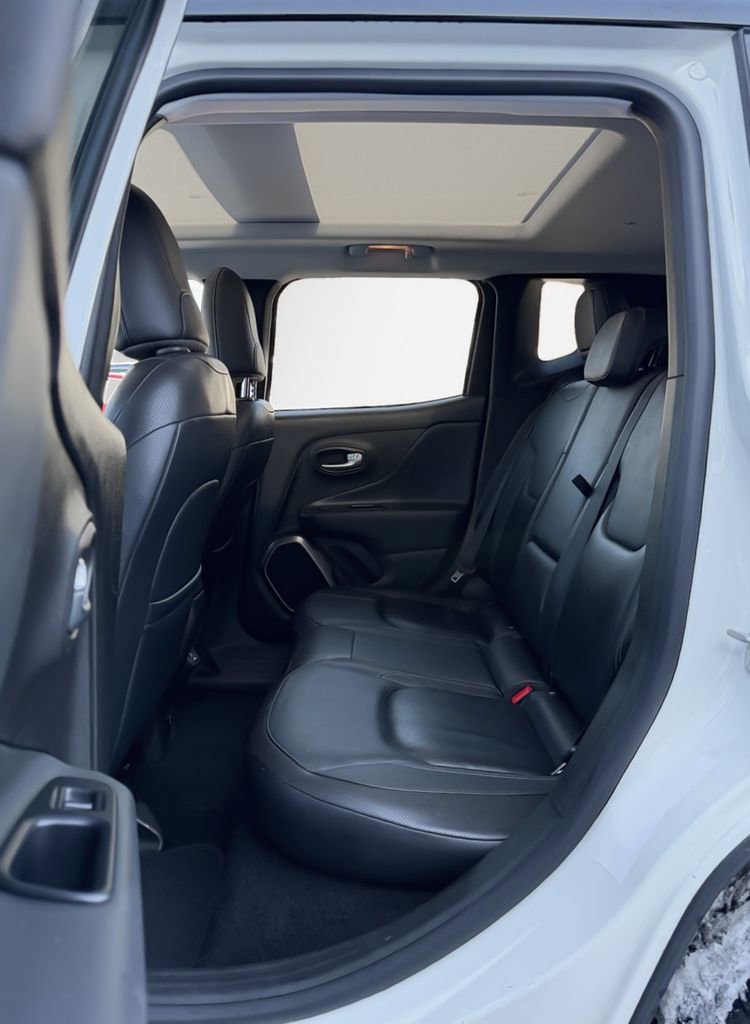 Used 2018 Jeep Renegade Limited w/ UConnect 8.4 Nav Group image 13