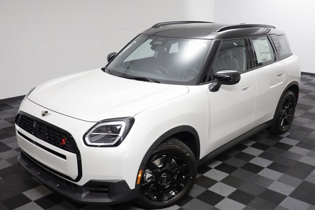New 2026 MINI Cooper Countryman S image 2