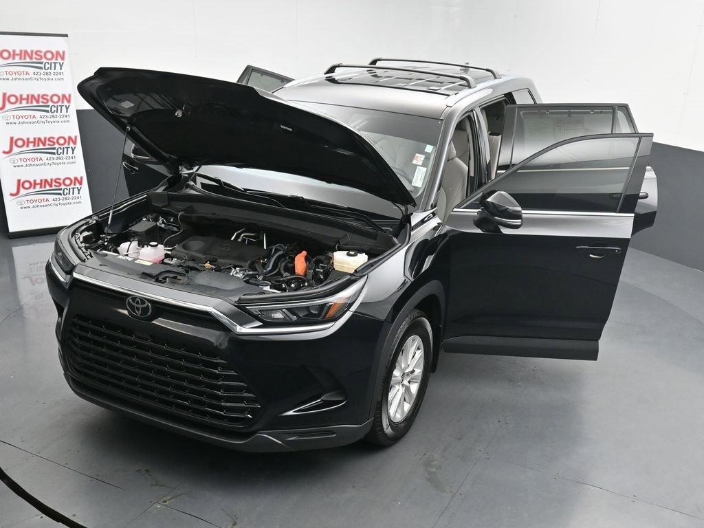 Used 2024 Toyota Grand Highlander XLE image 26