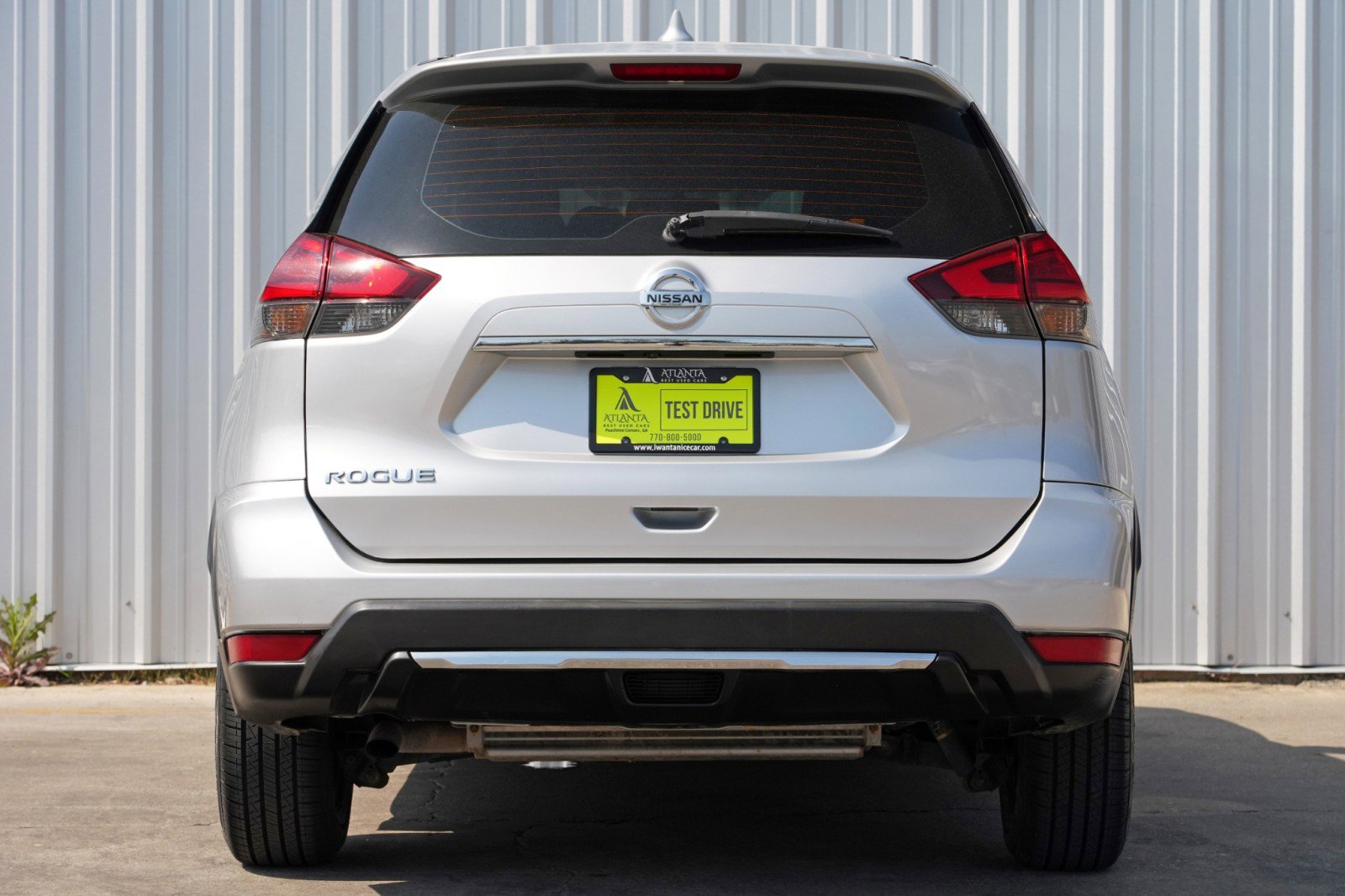 Used 2017 Nissan Rogue S image 10