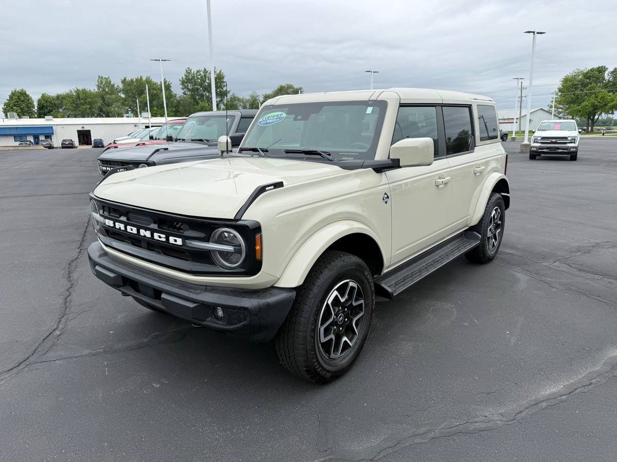 Used 2025 Ford Bronco Outer Banks AWD/4WD video 1
