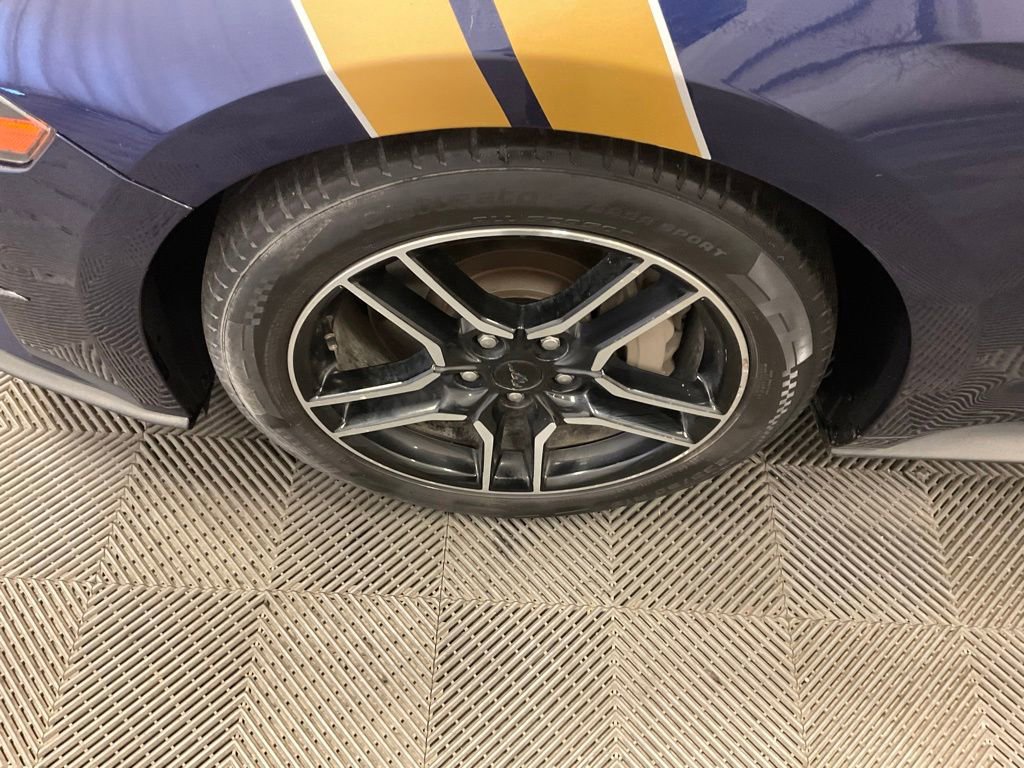Used 2018 Ford Mustang GT RWD image 9