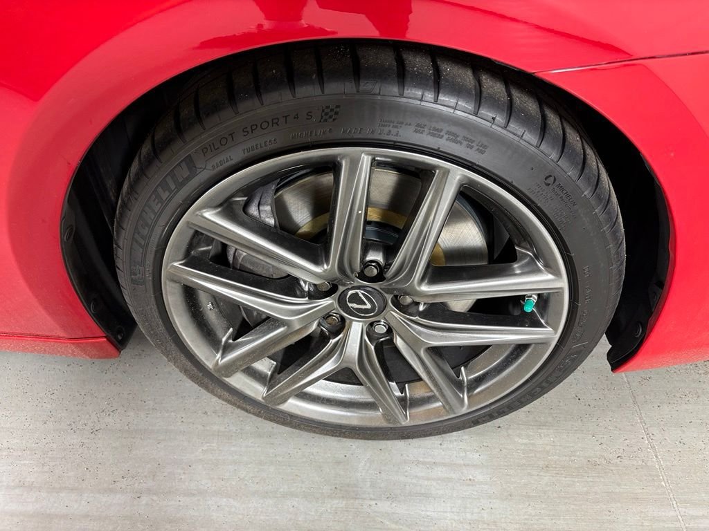 Used 2020 Lexus IS 350 F Sport w/ F Sport Package RWD image 11