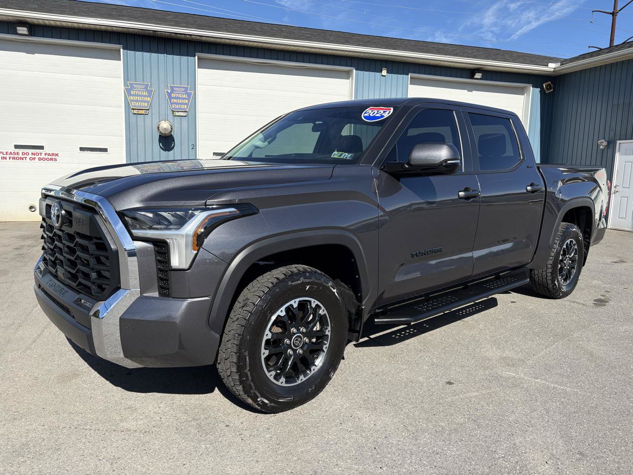 Used 2024 Toyota Tundra SR5 w/ TRD Off-Road Package AWD/4WD image 1