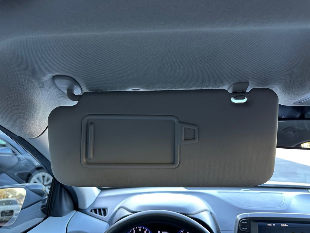 Used 2019 Hyundai Kona SE image 30