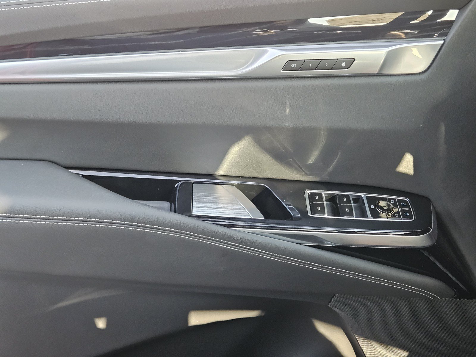New 2026 Cadillac Escalade Sport w/ Touring Package AWD/4WD image 16
