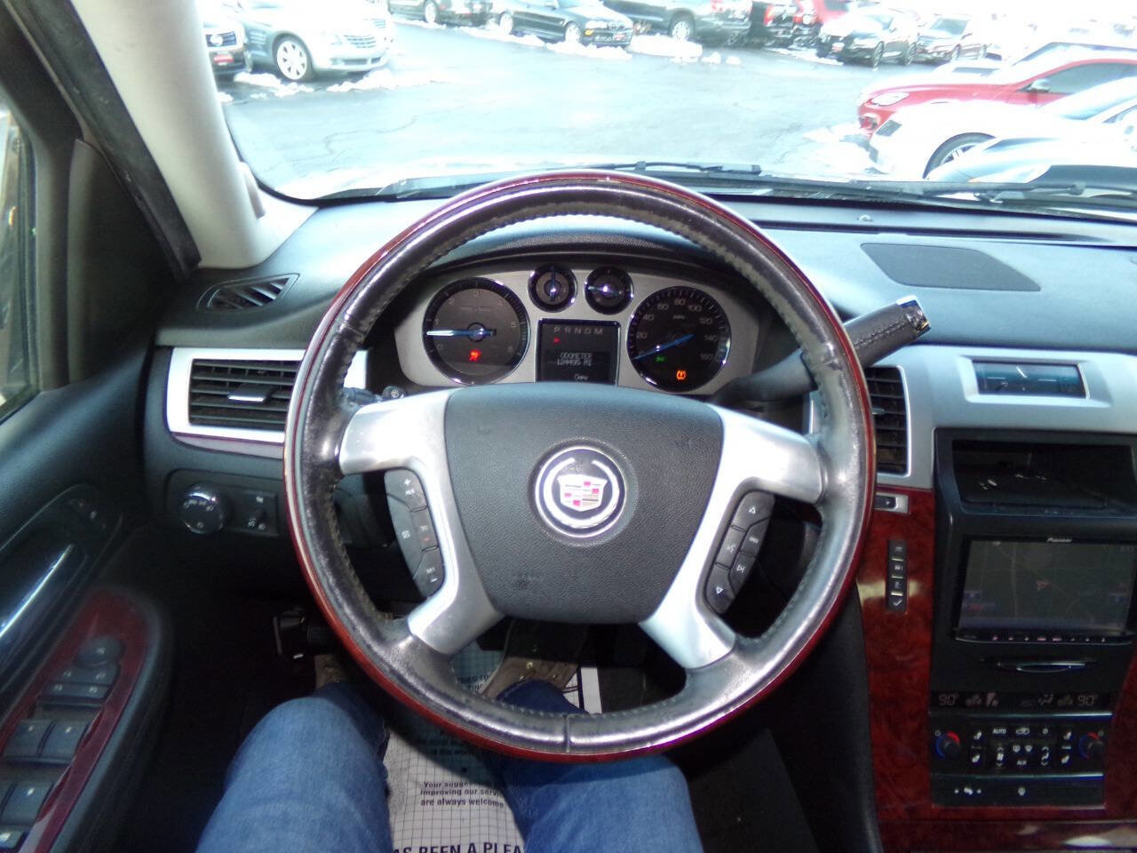 Used 2007 Cadillac Escalade AWD image 60