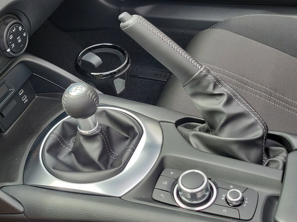 New 2026 MAZDA MX-5 Miata Sport RWD image 30