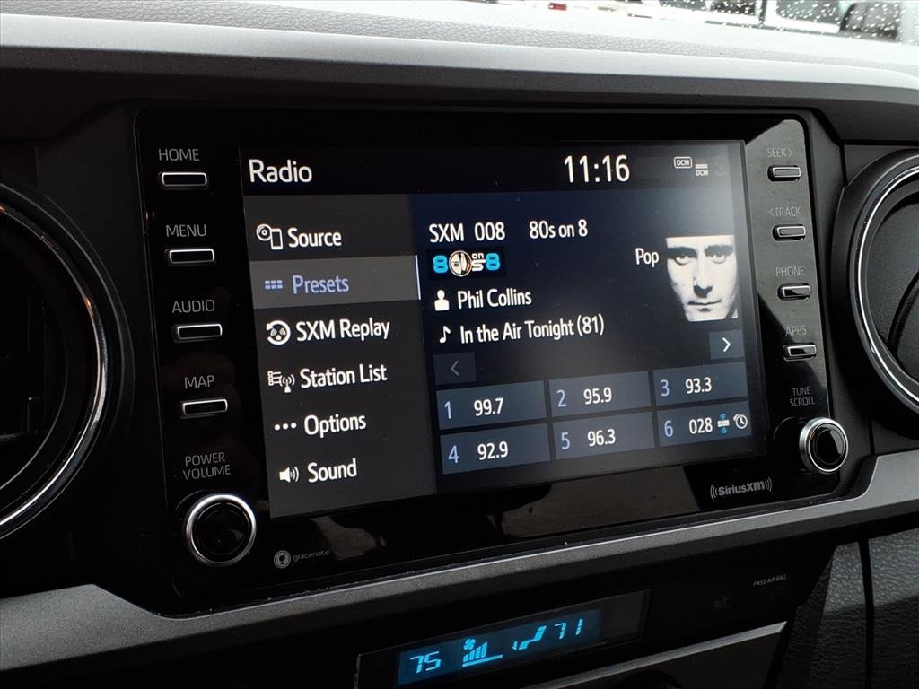 Used 2023 Toyota Tacoma TRD Off-Road image 19