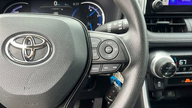 Certified 2025 Toyota RAV4 LE AWD/4WD image 13