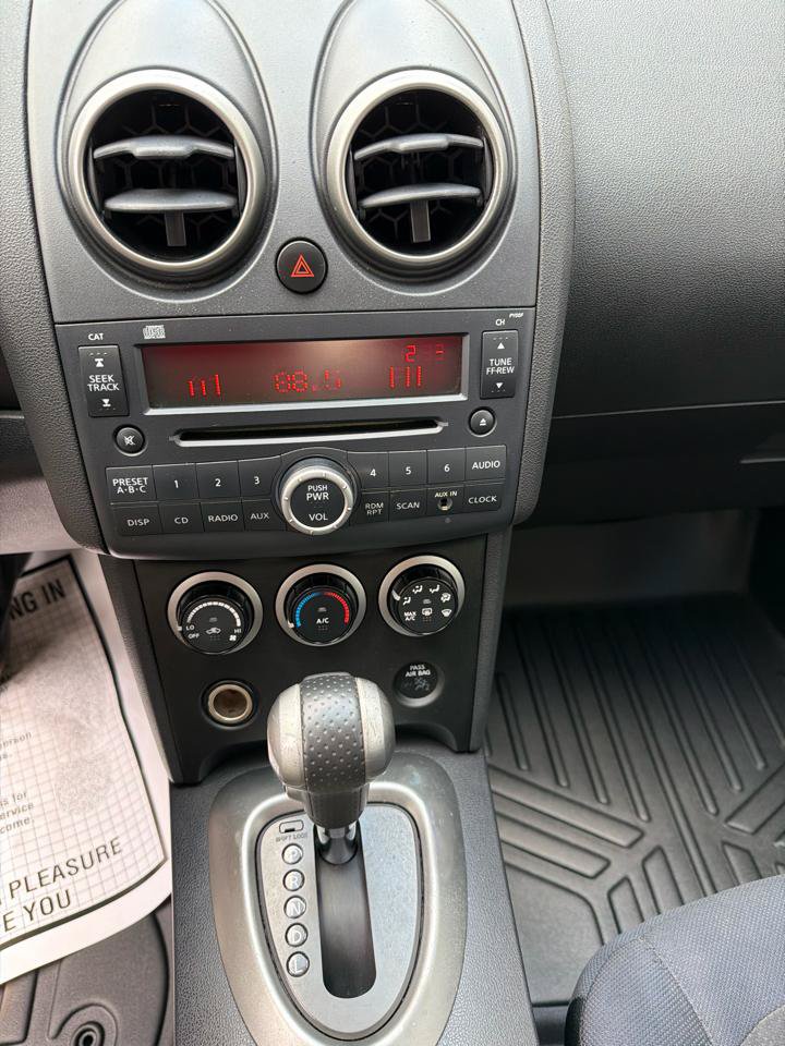 Used 2010 Nissan Rogue S AWD/4WD image 13