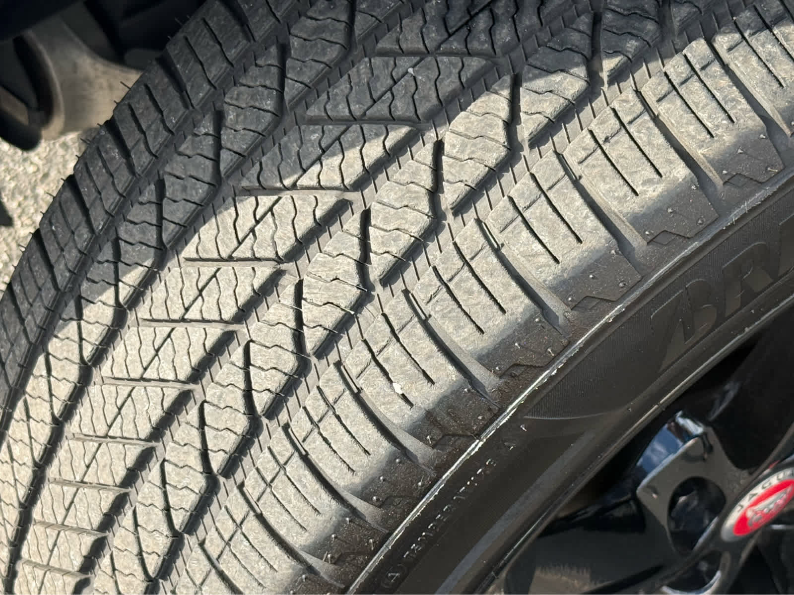 Used 2023 Jaguar F-PACE S image 9