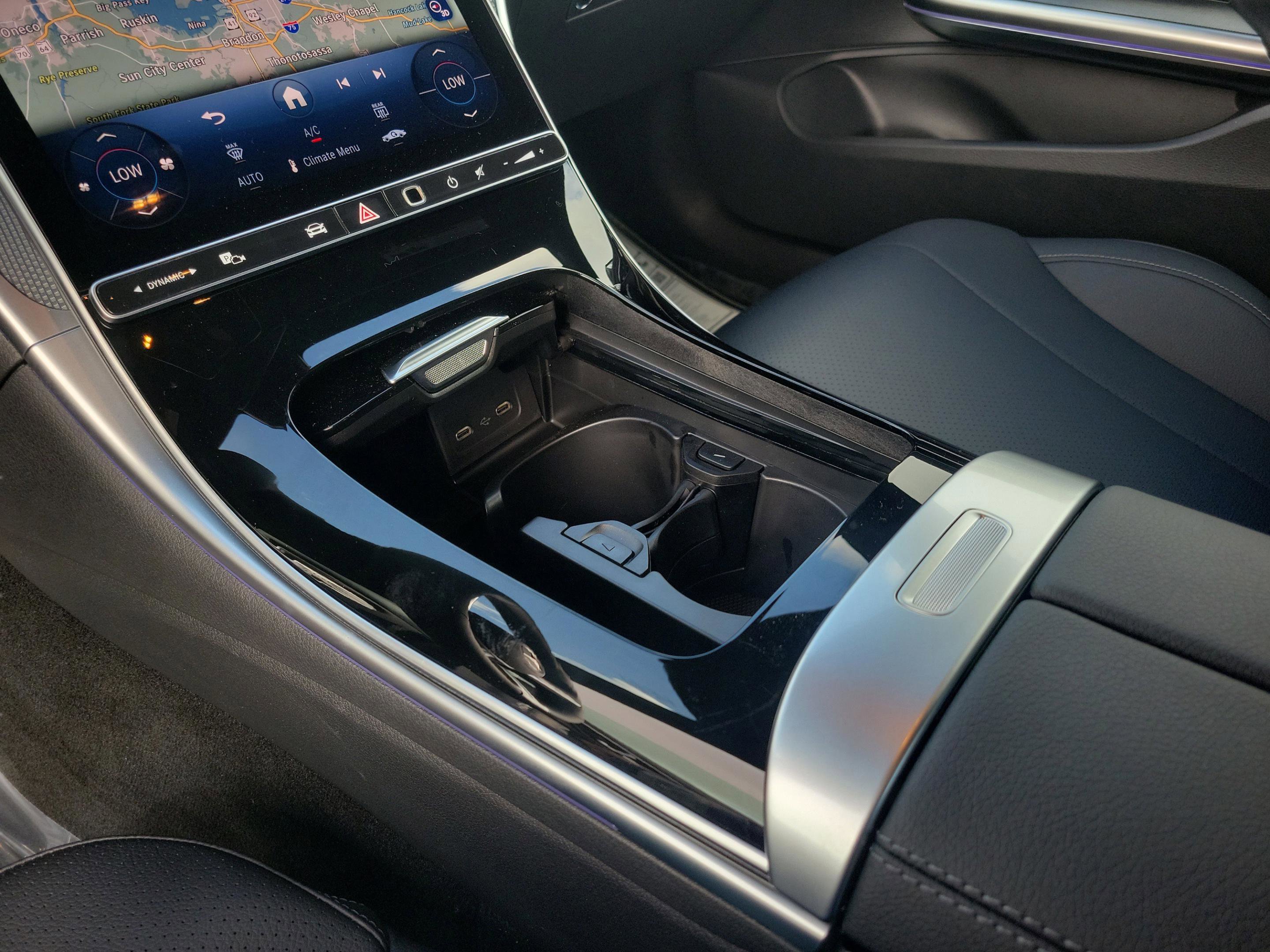 New 2026 Mercedes-Benz CLE 300 4MATIC Coupe image 17