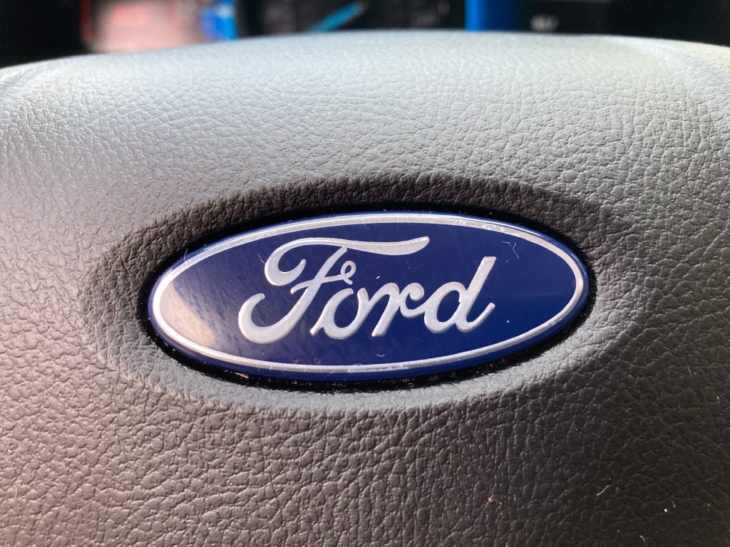 Used 2023 Ford Edge SEL AWD/4WD image 28