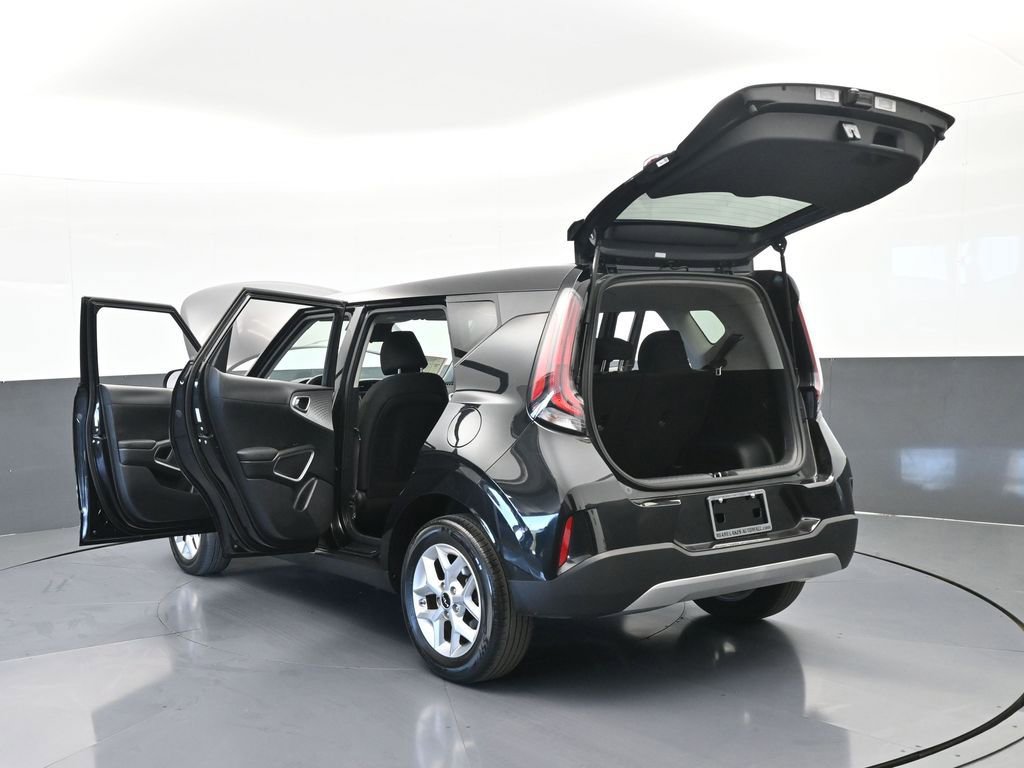 Used 2023 Kia Soul LX w/ Option Group 015 image 68